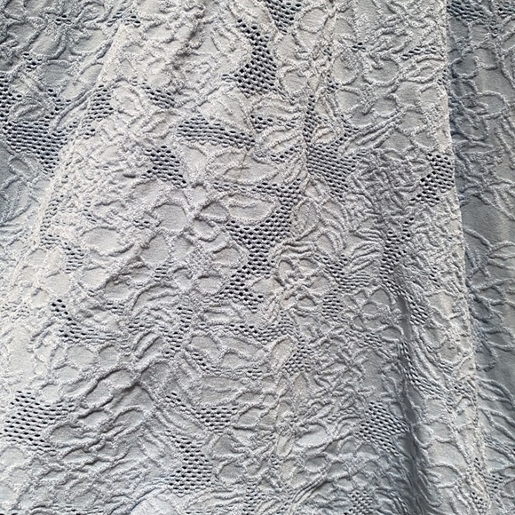 Fabletics workout shirt - Picture 5 of 5